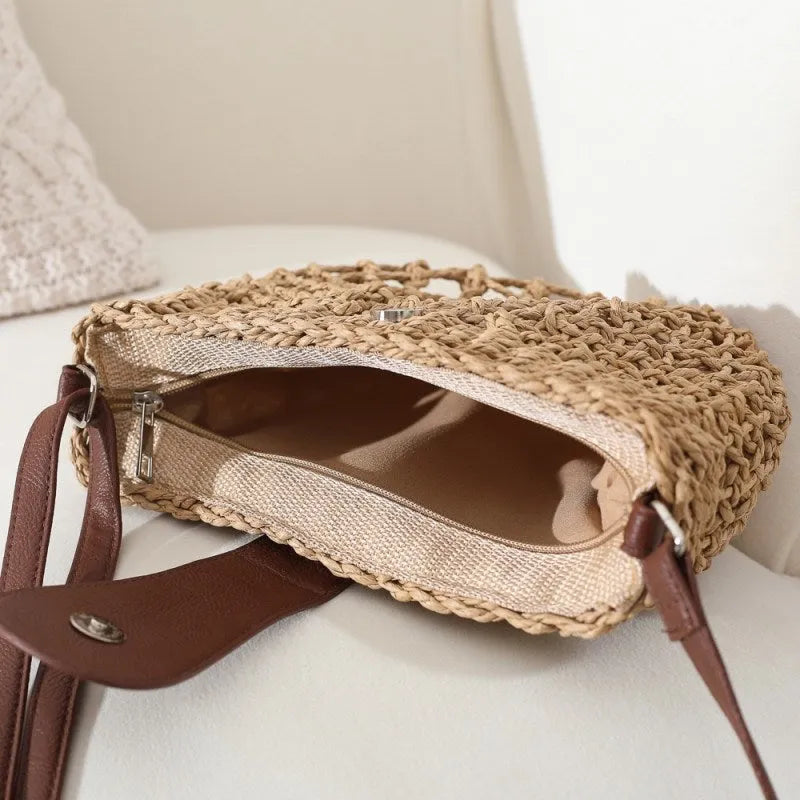 Manna | Crossbody Bag  - By Qivii