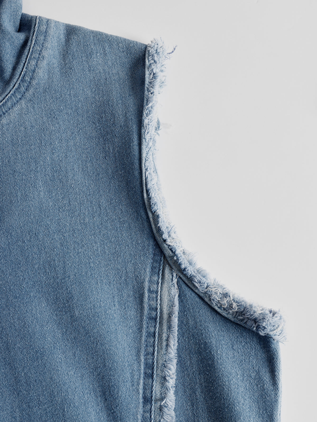 Exquisite Vintage Casual Hooded V-neck Zipper Side Slits Buttons Blue Denim Midi Dress  - By Qivii