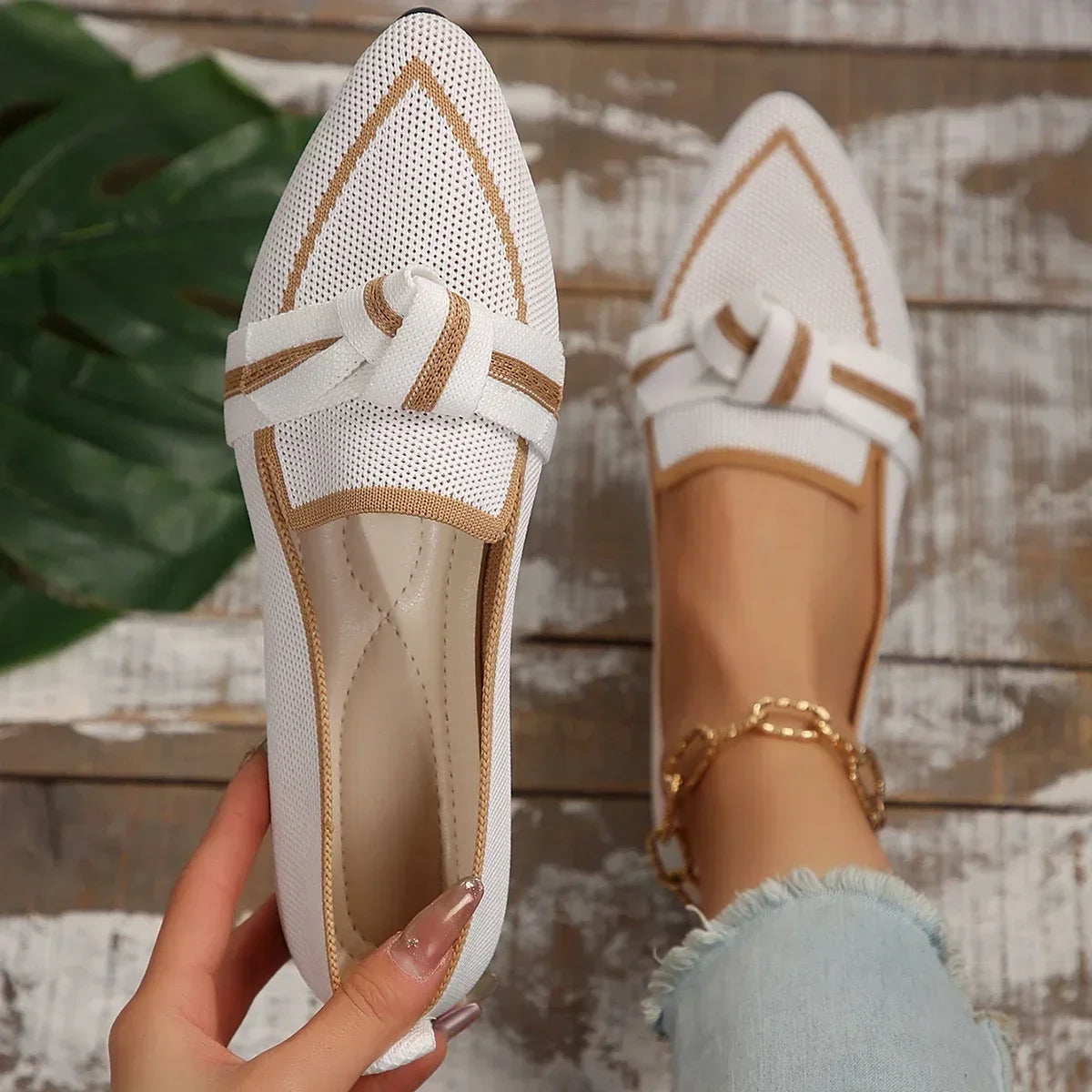 Amara Knit Flats  - By Qivii