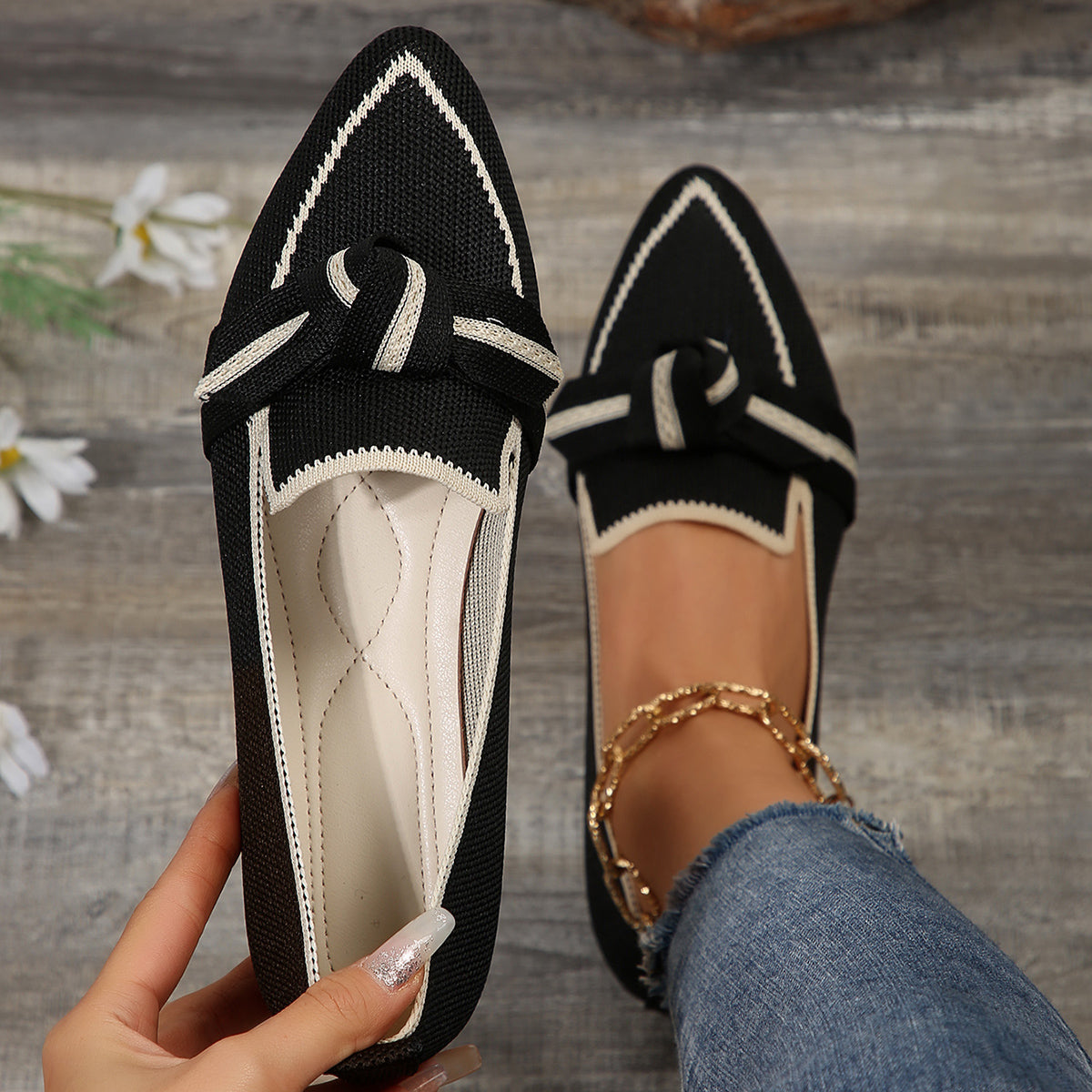 Amara Knit Flats  - By Qivii