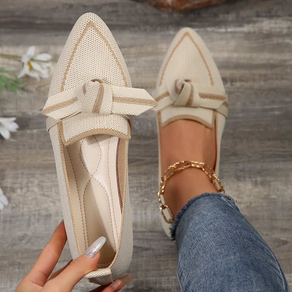 Amara Knit Flats  - By Qivii