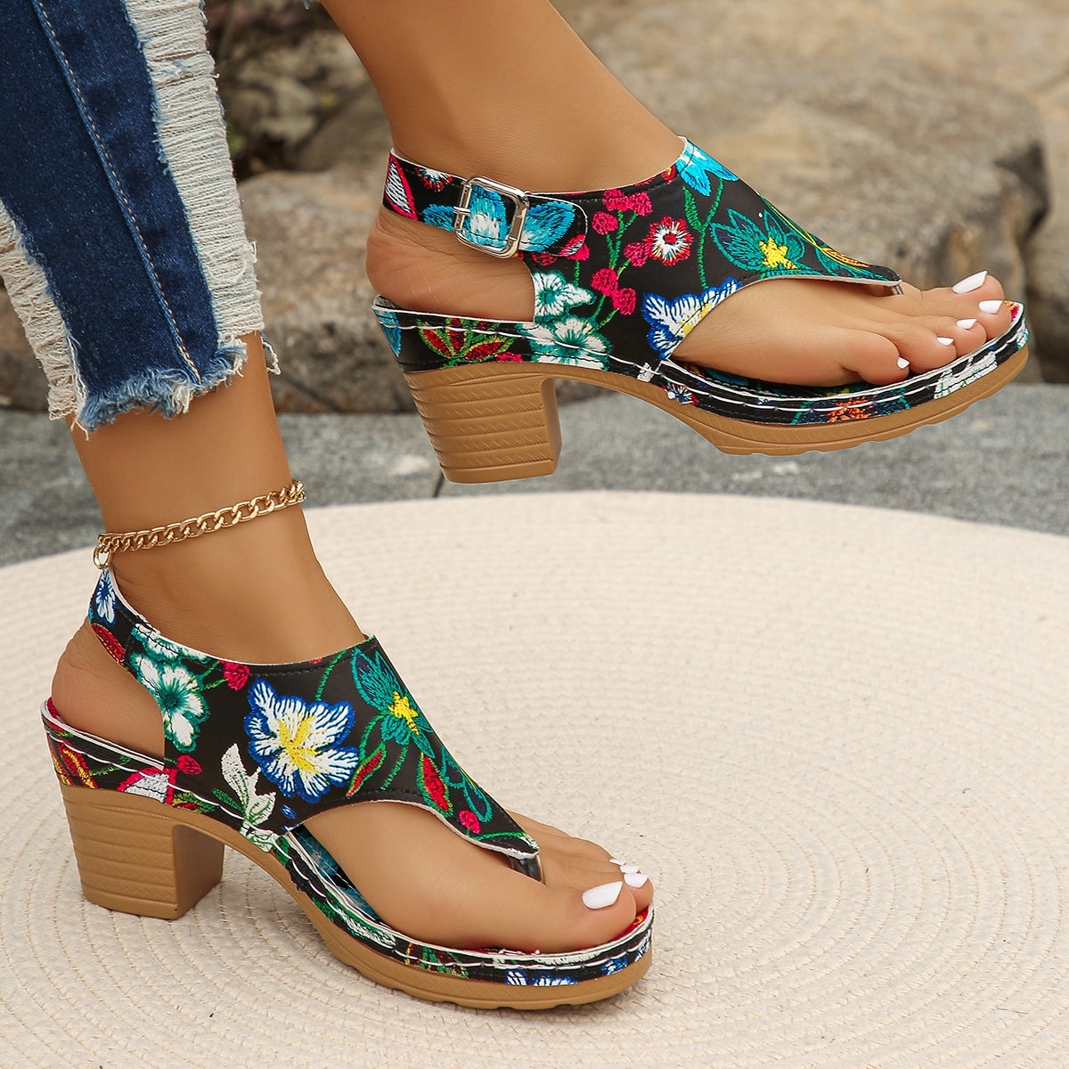 Sonora Sandals  - By Qivii