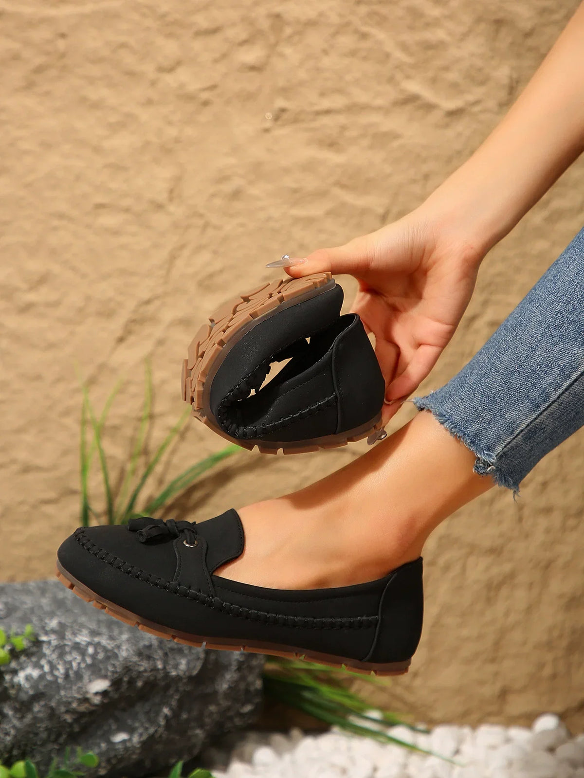 Women's Casual Blue Moccasin Loafers – Soft Suede Slip-On Flats with Tassel Bow Detail, Comfortable Driving Shoes for Everyday Wear