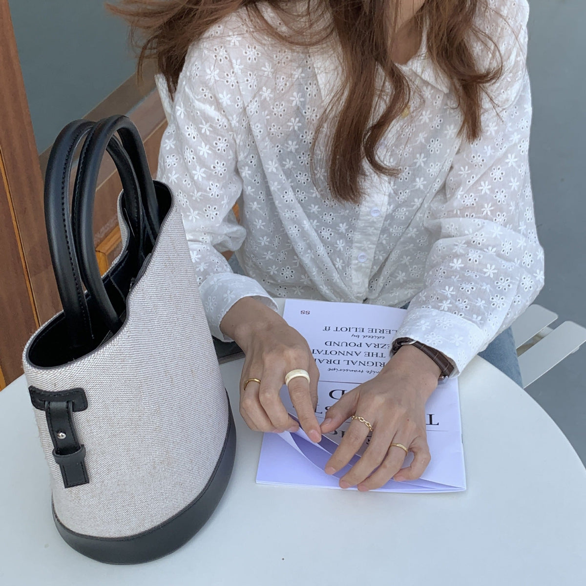 Serah | Crossbody Bucket Bag  - By Qivii