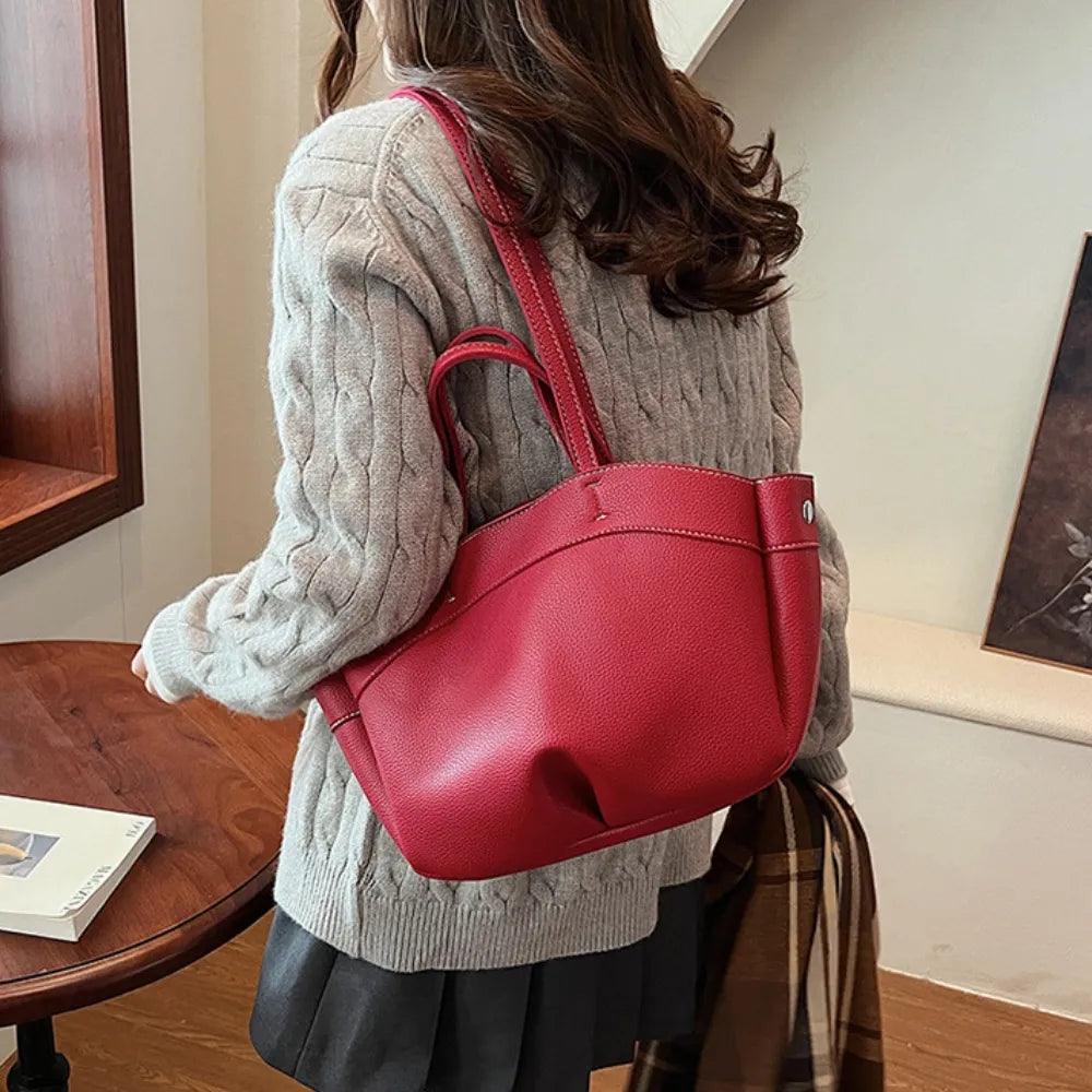 Aona | Tote Bag  - By Qivii