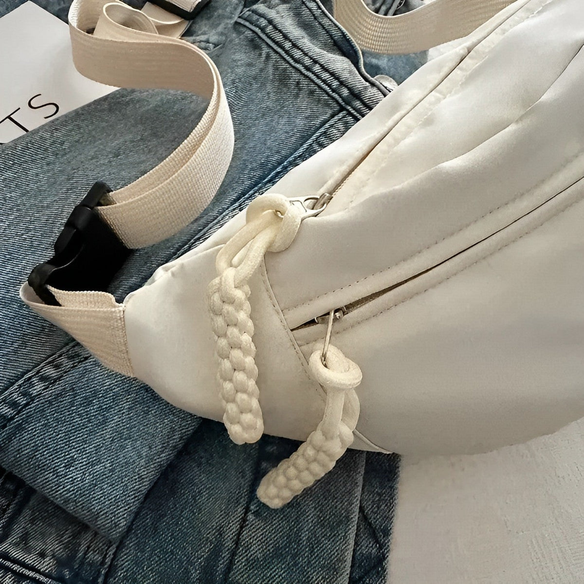 Jauda | Crossbody Belt Bag  - By Qivii