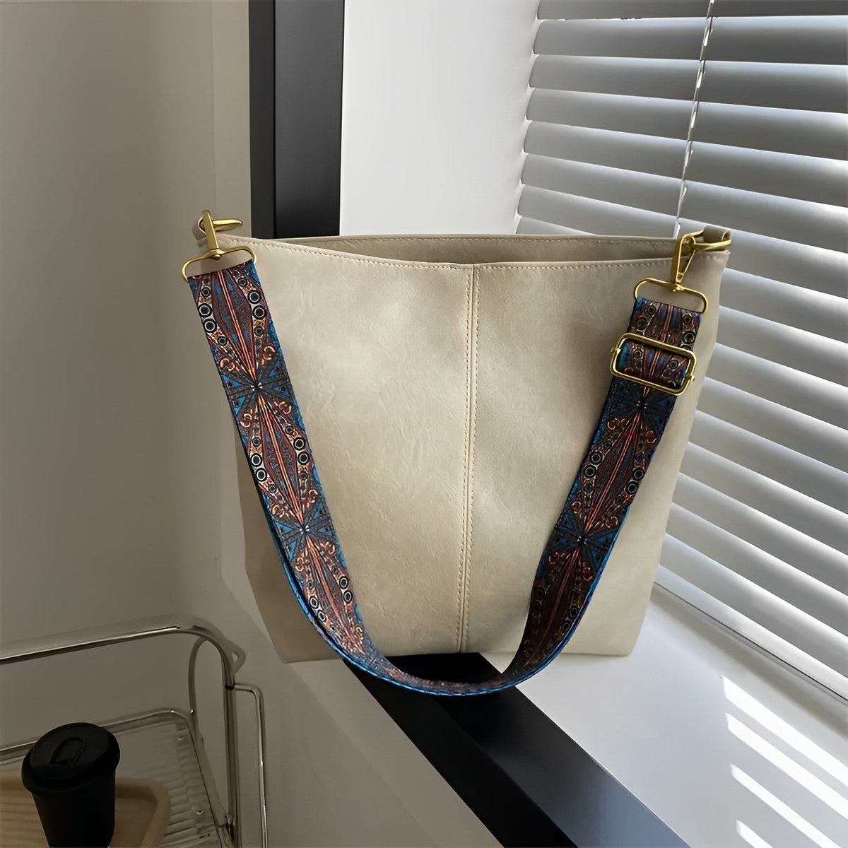 Boyah | Crossbody Bag  - By Qivii