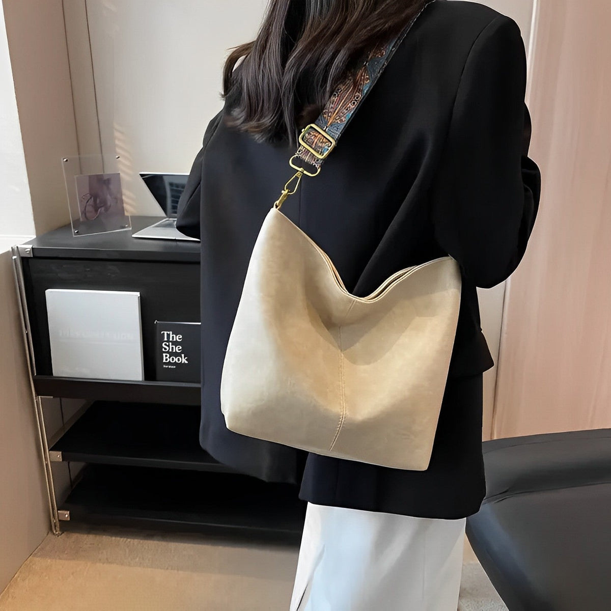Boyah | Crossbody Bag  - By Qivii
