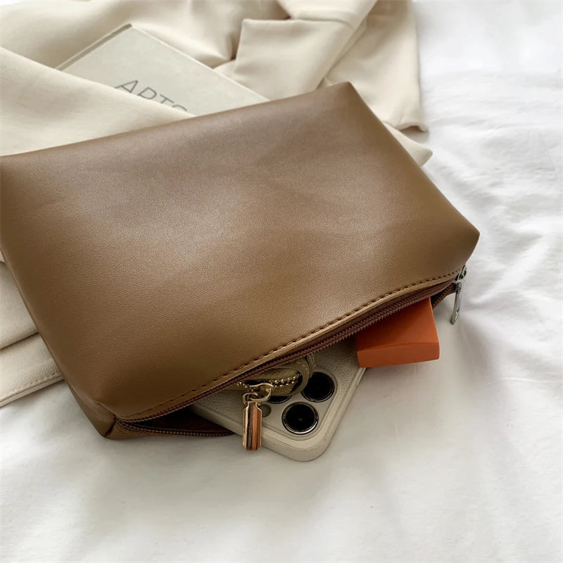 Maud | Hobo Bag  - By Qivii