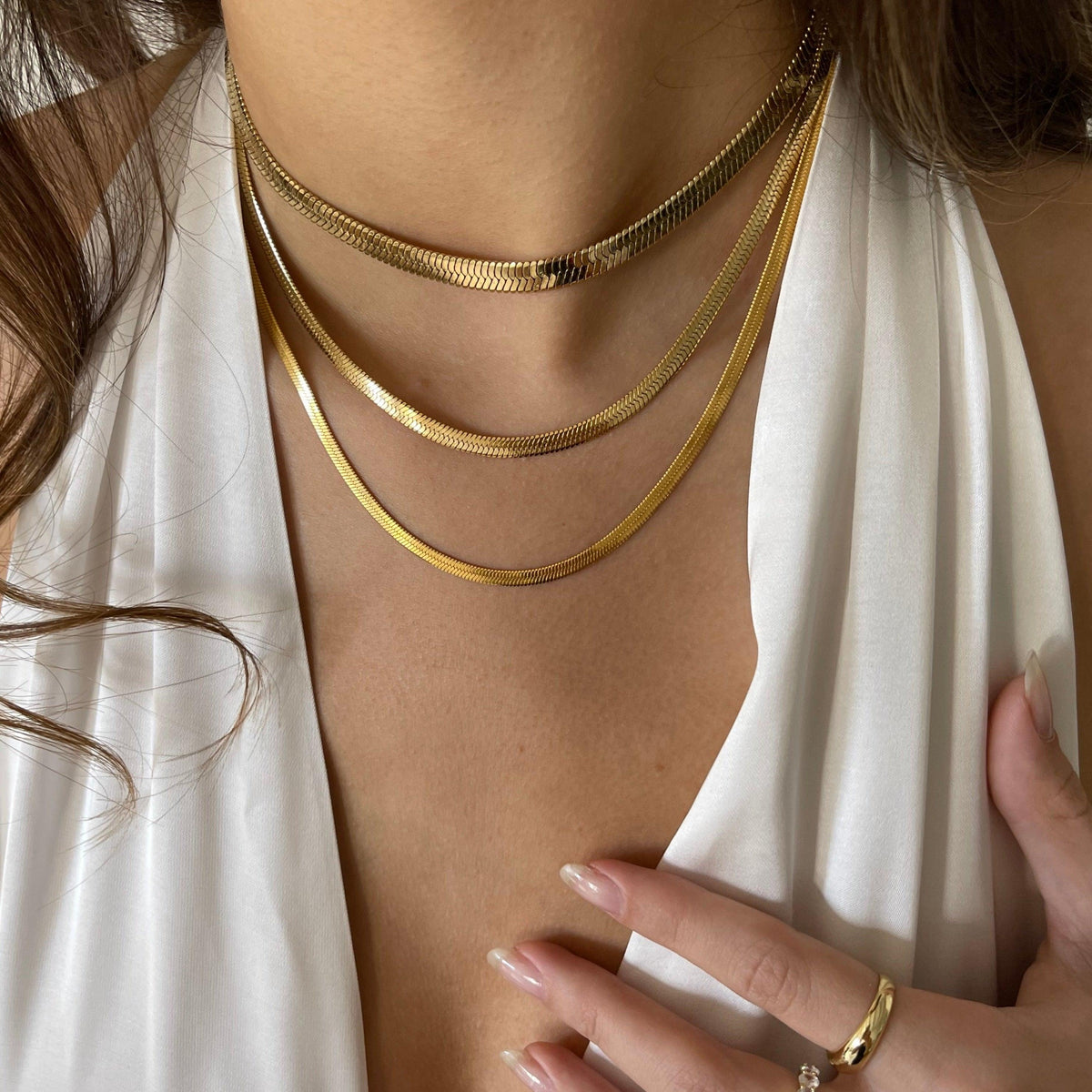 Shining Snake Necklace | By Qivii