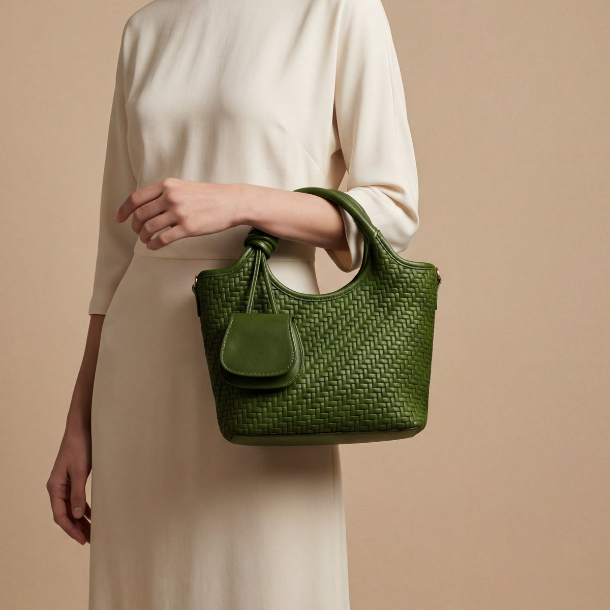 Verdant Weave Handbag in Vegan Leather  - By Qivii