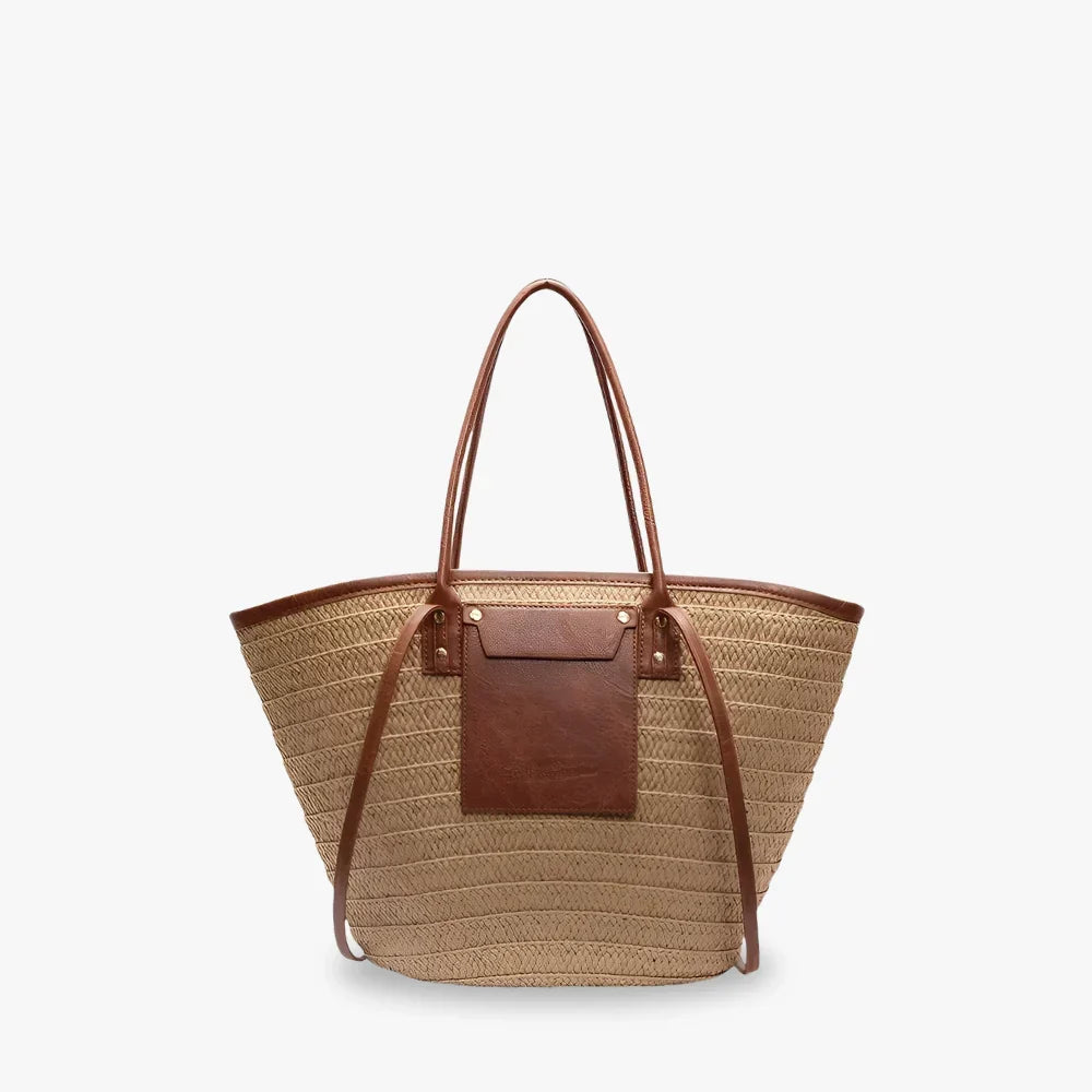 Loba | Tote Bag  - By Qivii