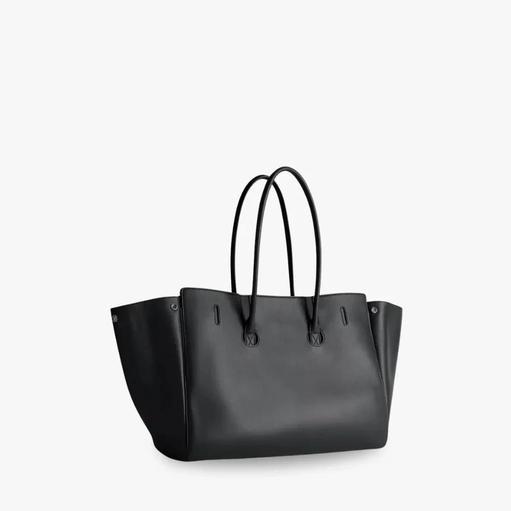 Vola | Tote Bag  - By Qivii