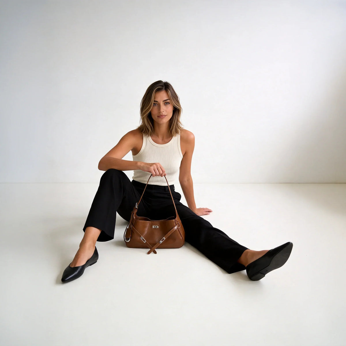 Iona | Shoulder Bag  - By Qivii