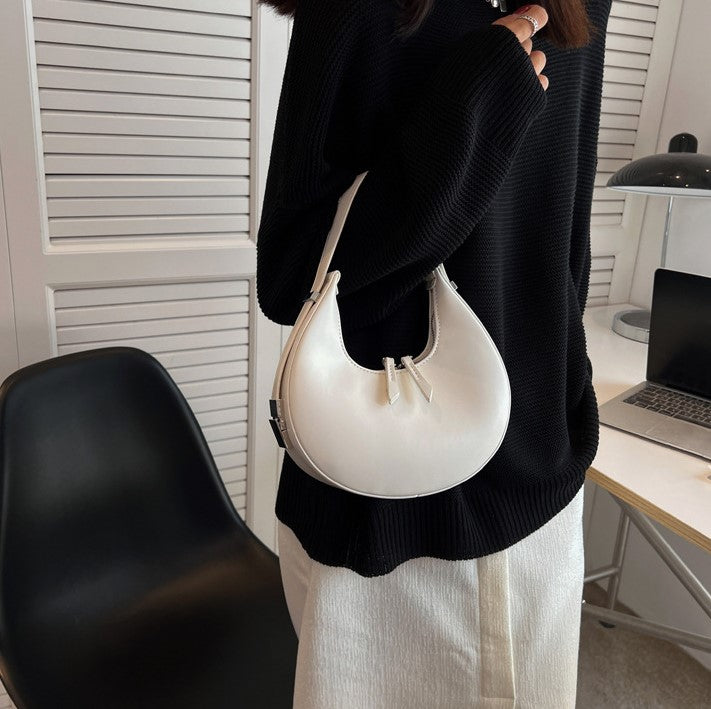 Mona | Shoulder Bag  - By Qivii