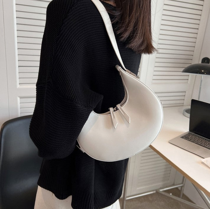 Mona | Shoulder Bag  - By Qivii