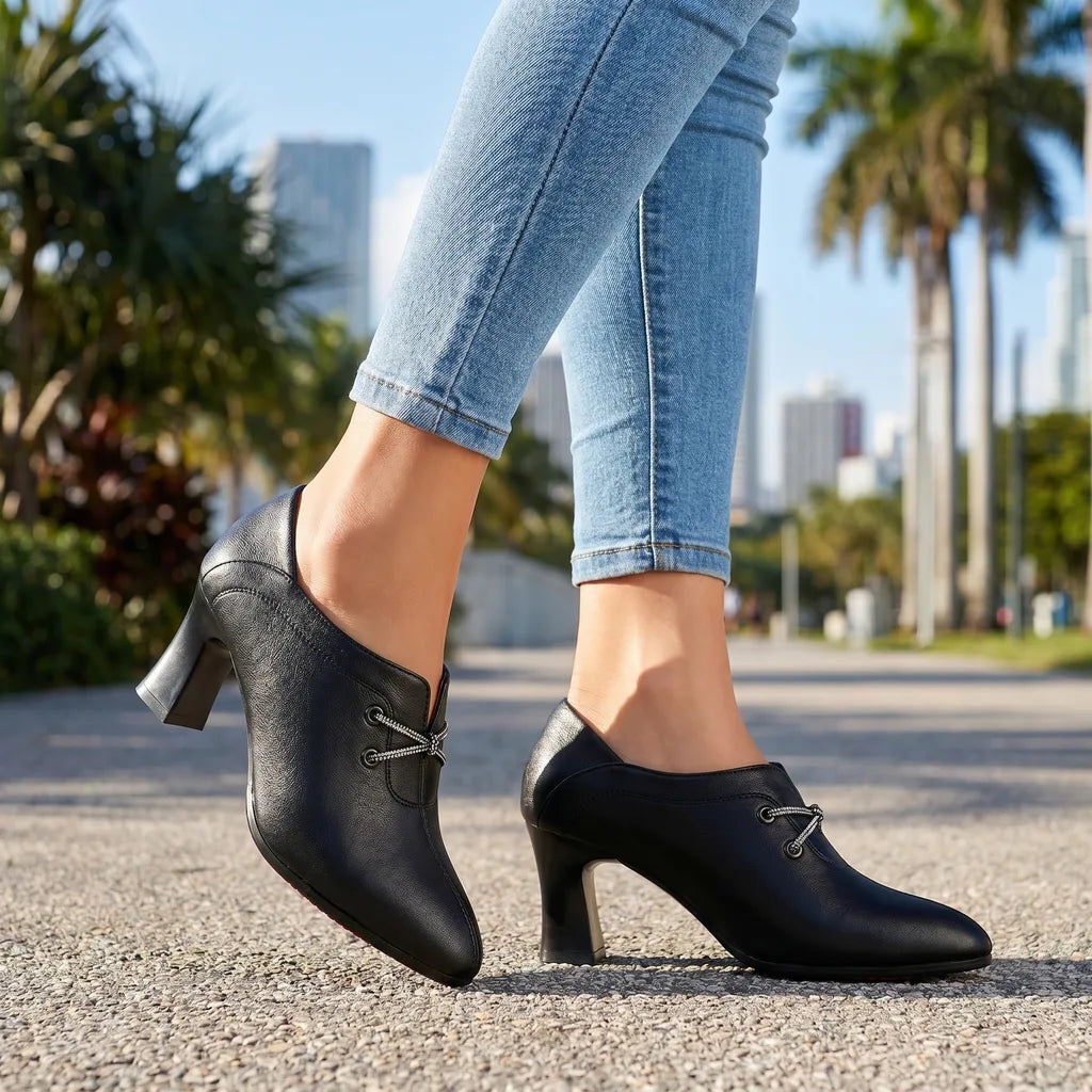 Alyssa Pumps  - By Qivii