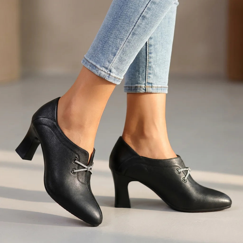 Alyssa Pumps  - By Qivii