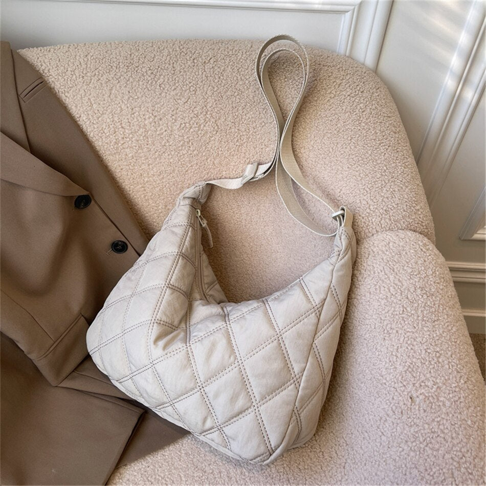 Selvane | Crossbody Bag  - By Qivii