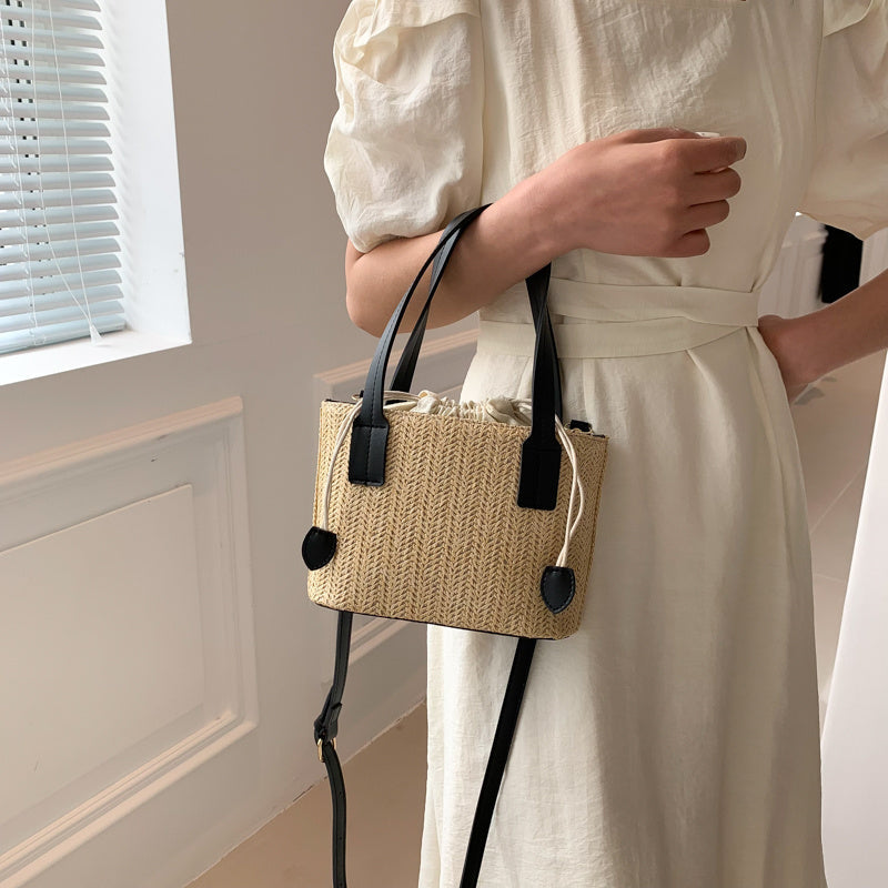 Mare | Crossbody Bag  - By Qivii