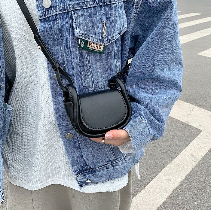 Mila | Mini Crossbody Bag  - By Qivii