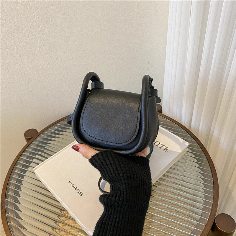 Mila | Mini Crossbody Bag  - By Qivii