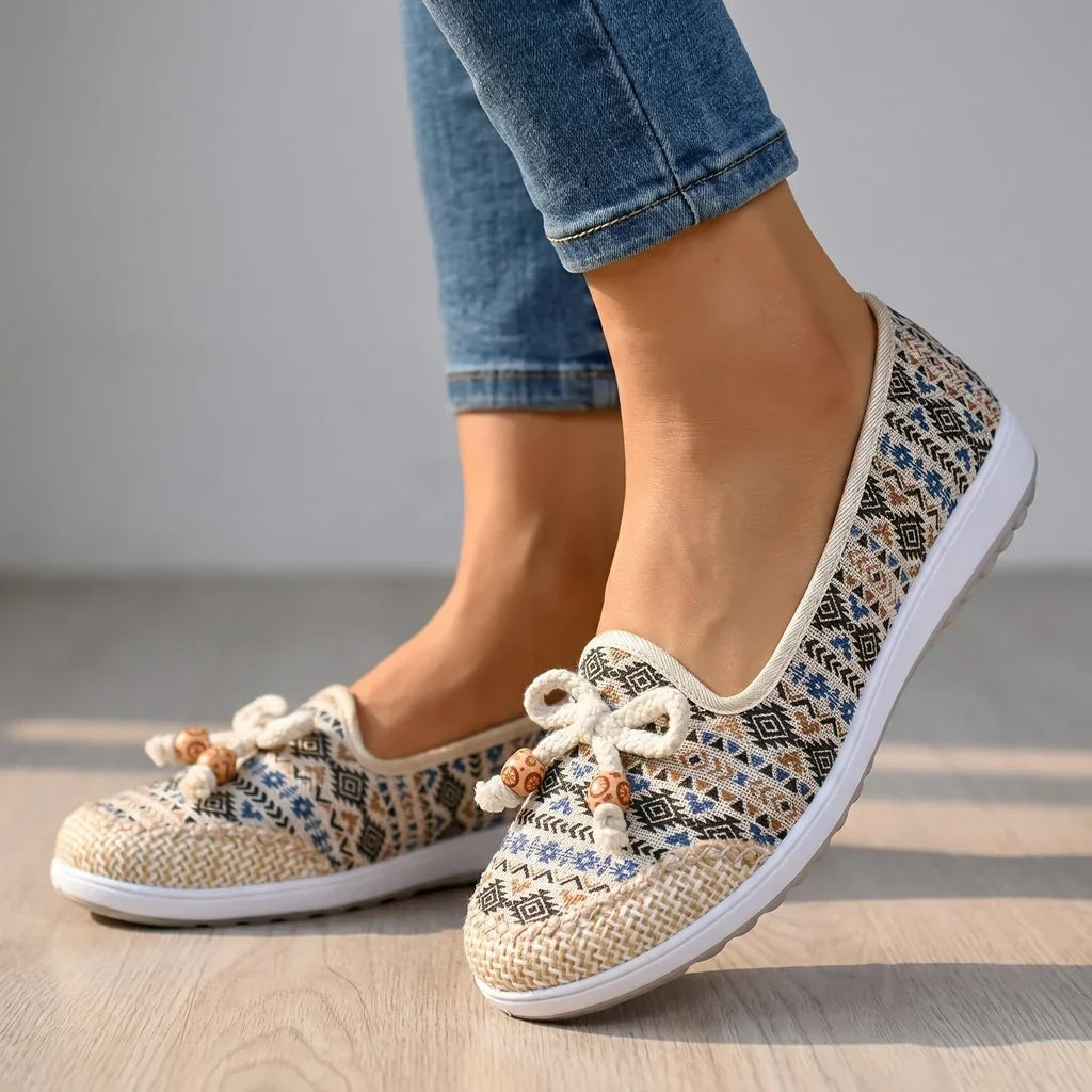 Enya Embroidered Flats  - By Qivii