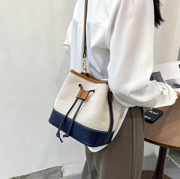 Lestina | Crossbody Bag  - By Qivii
