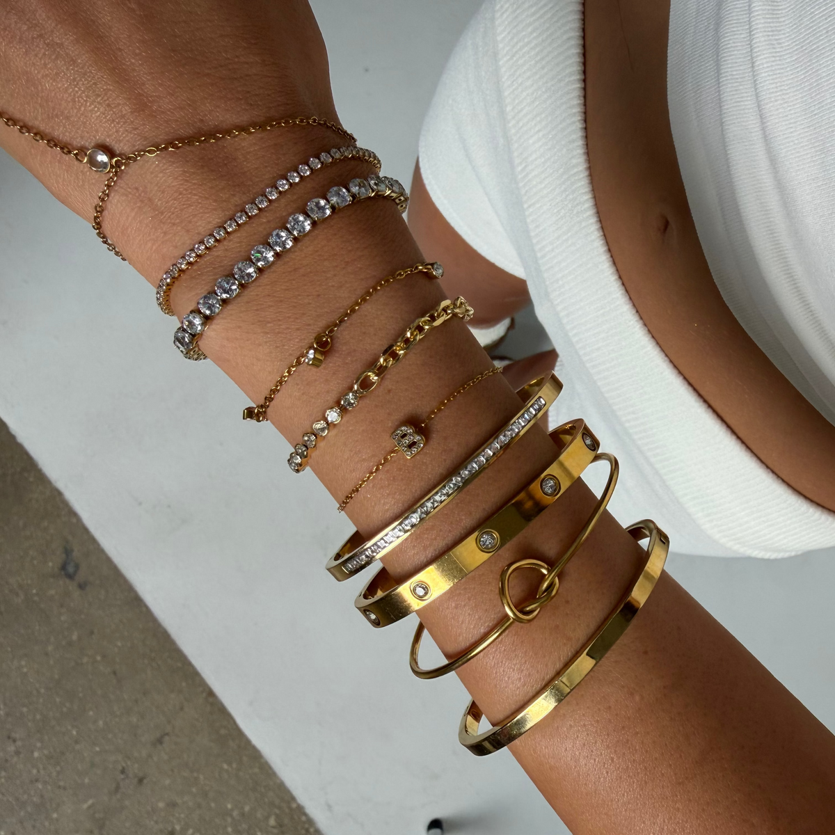 Daily Bangle | By Qivii