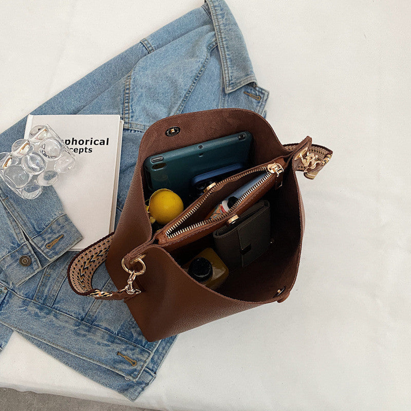 Montelise | Crossbody Bucket Bag  - By Qivii