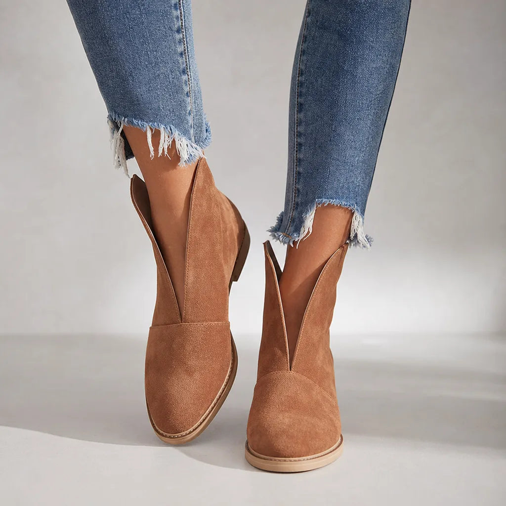 Fenella | Womens Fall Ankle Booties  - By Qivii