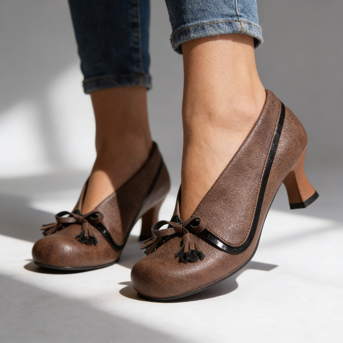 Juliana Collar Pumps  - By Qivii