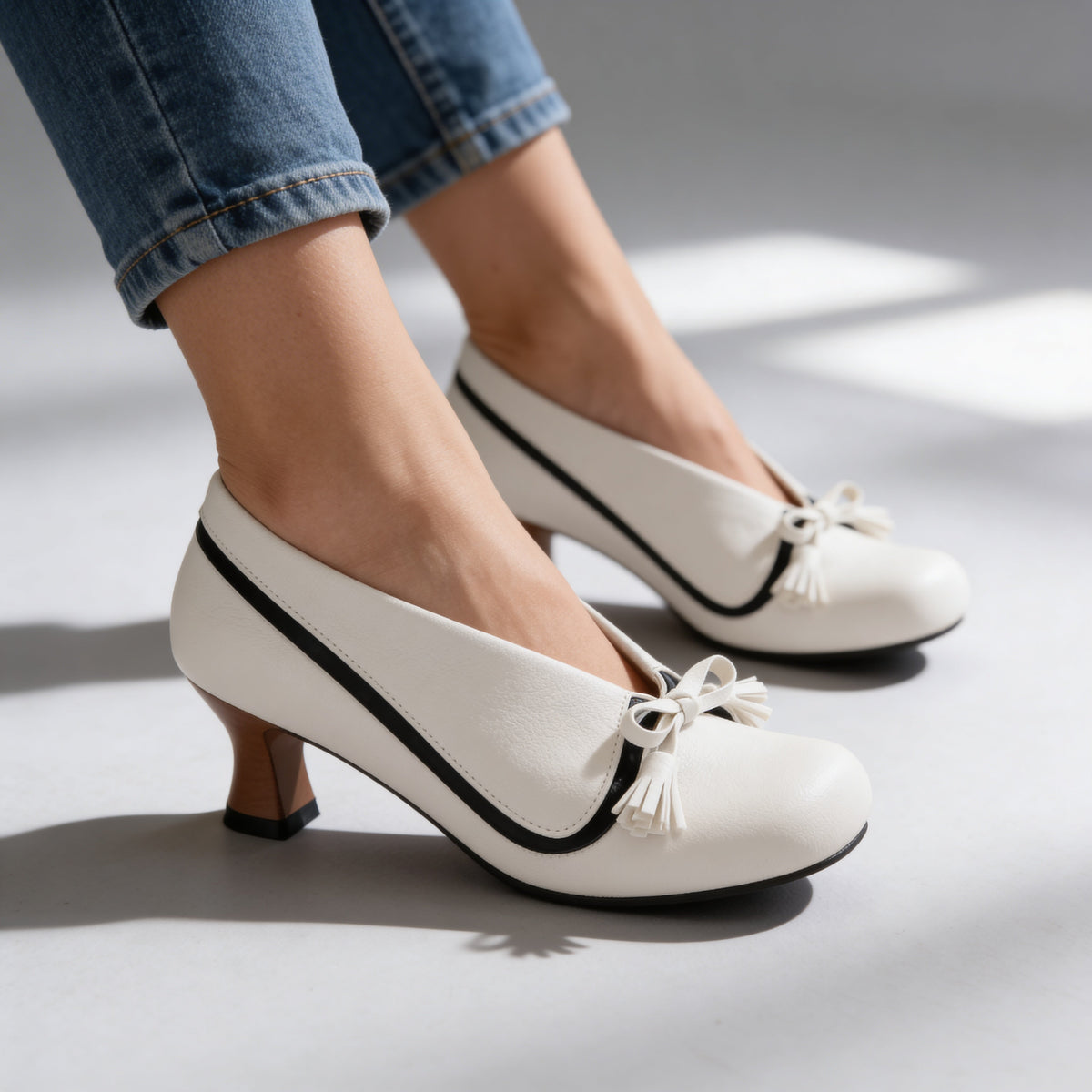 Juliana Collar Pumps  - By Qivii