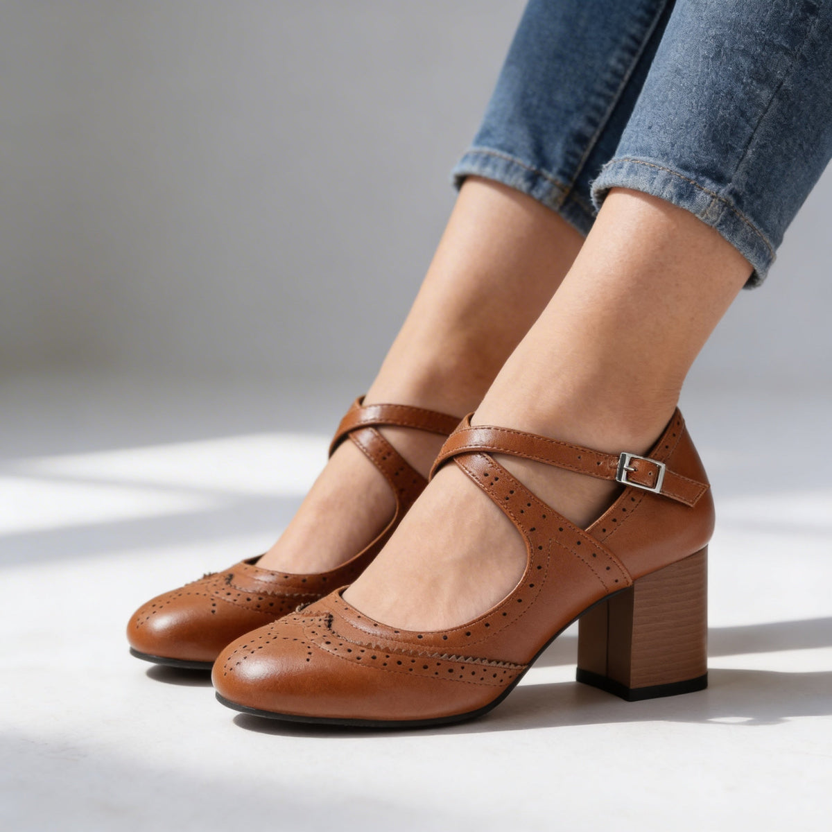 Lilly Brogue Loafers  - By Qivii