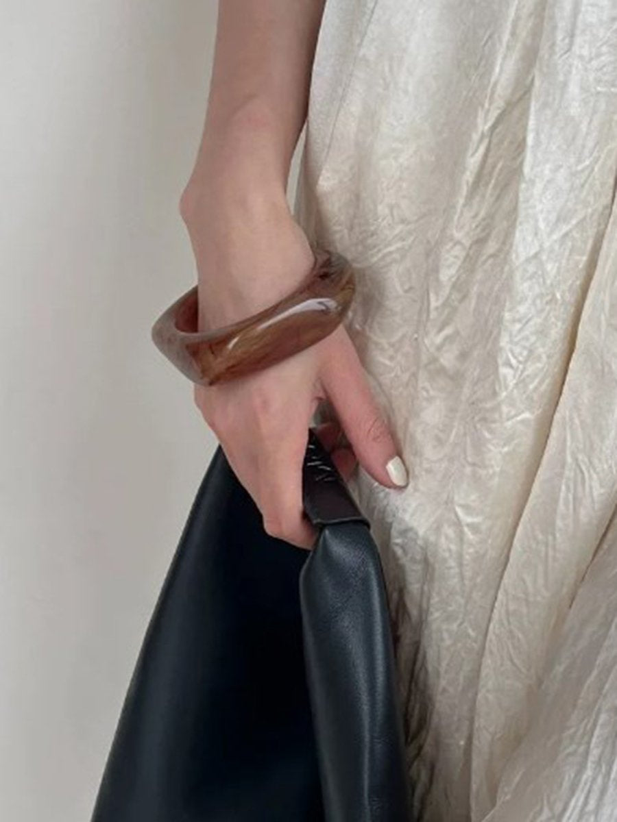 Fashionable Special-Shaped Resin Bracelet  - By Qivii