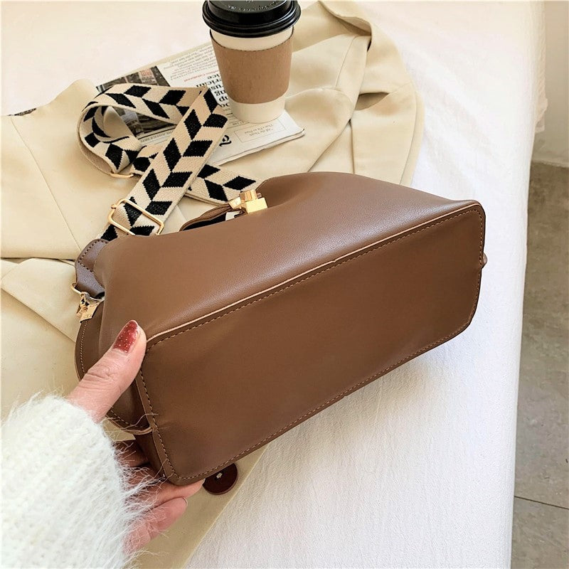 Selva | Crossbody Bag  - By Qivii