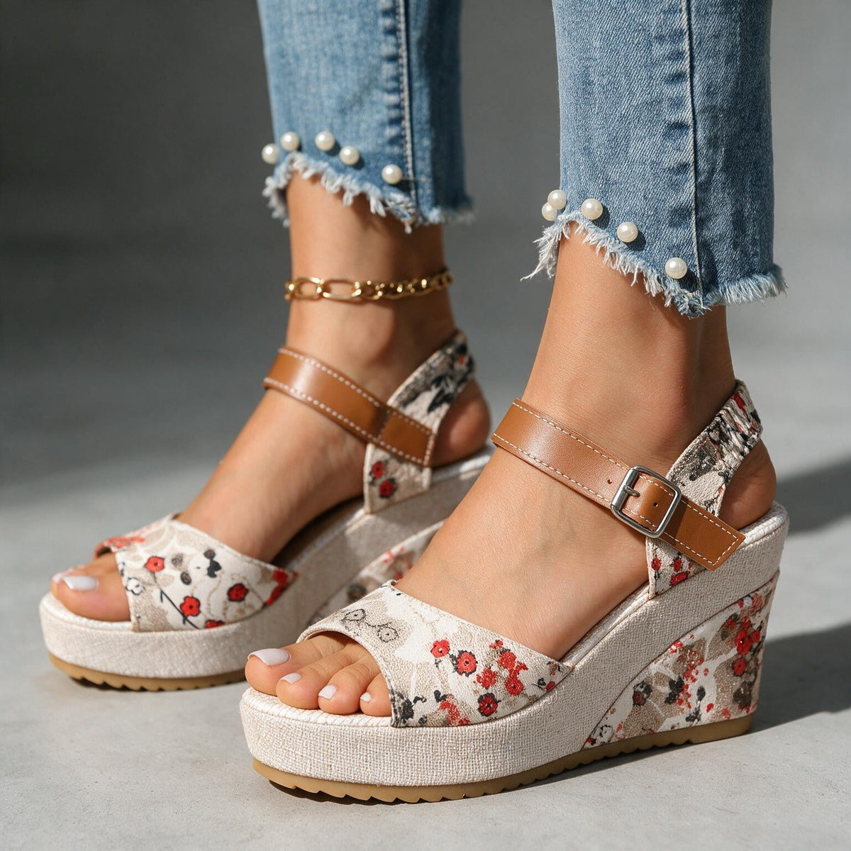 Daisy Buckle Platform Heels  - By Qivii