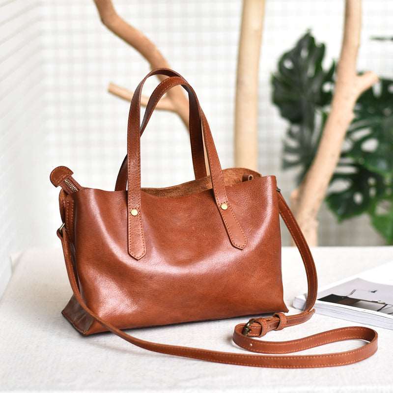 Women's Luxury Leather Shoulder Bag  - By Qivii