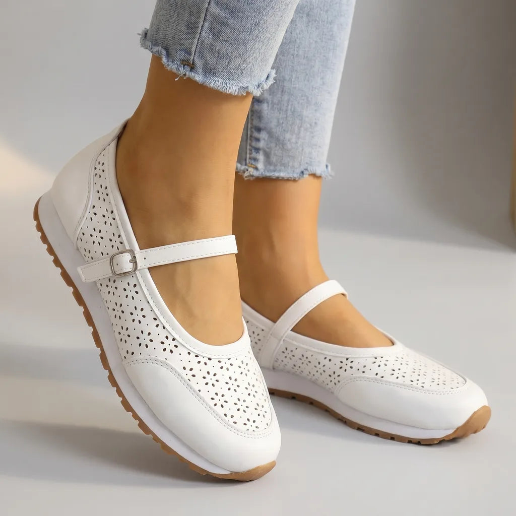 Zarah Strap Flats  - By Qivii